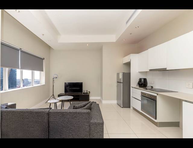 1 BEDROOM APARTMENT TO LET IN CAPE TOWN CITY CENTRE
